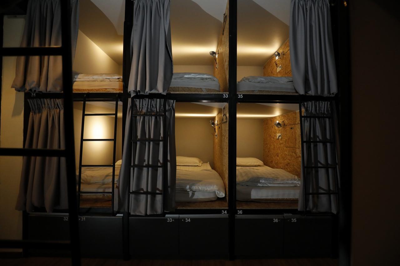 Sleepbox Hotel Танах-Рата Экстерьер фото
